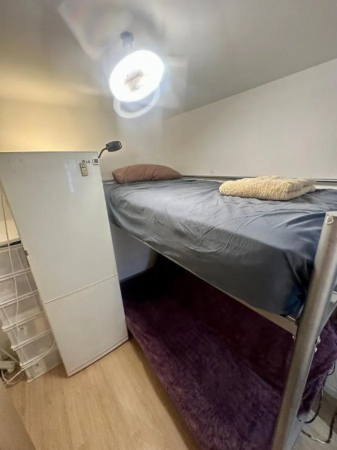 Little Room With Private Wc And Shower Close To Portaventura Salou İspanya